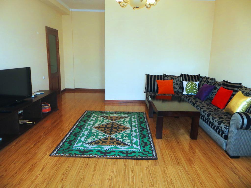 Bishkek House Apartament Kültér fotó